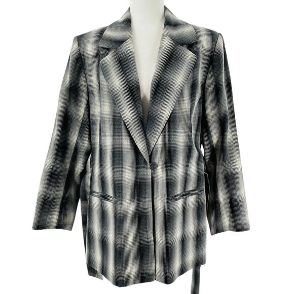 Ports International Vintage Black Gray Ombre Plaid Long Belted Jacket 10 - Picture 2 of 12
